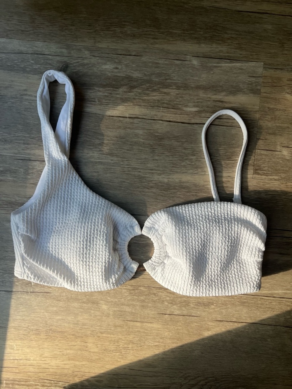 Monday swimwear Antigua top white sand crinkle size XS (P)